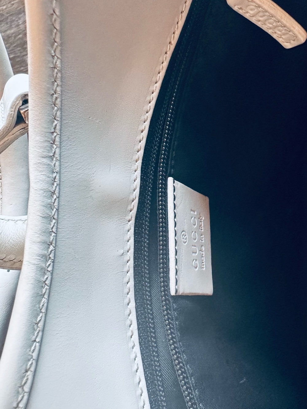 Authentic   Gucci Bardot Small Tote(Tom Ford era) - Picture 2 of 7